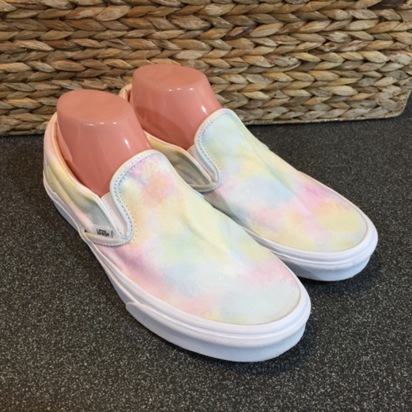 Vans Tie-Dye Slip-On Flats Unisex - Picture 8 of 14